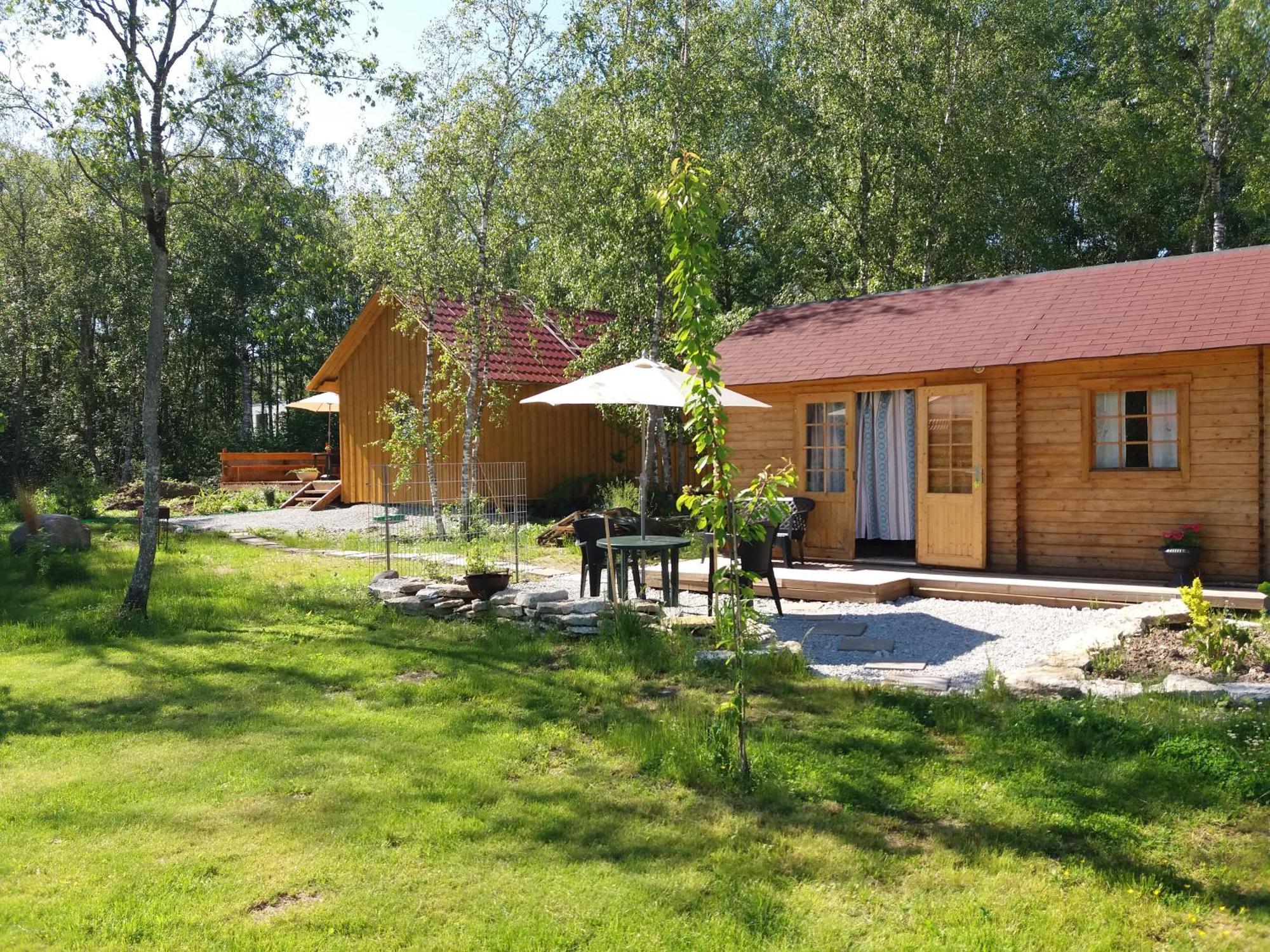 Гостевой дом Hueueru Puhkemajad Huuru Экстерьер фото